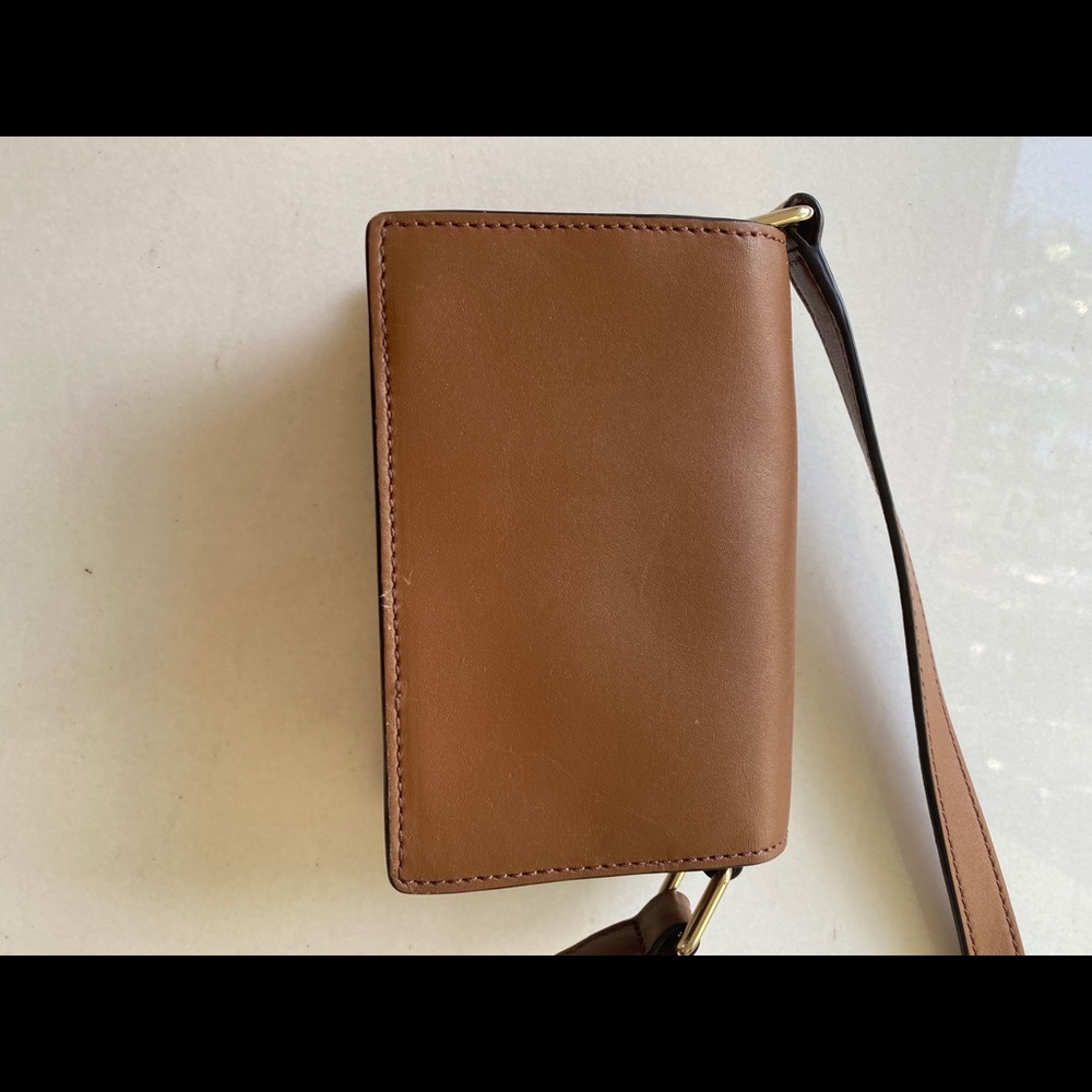 Kate Spade Camera Bag - Picture 5 of 13